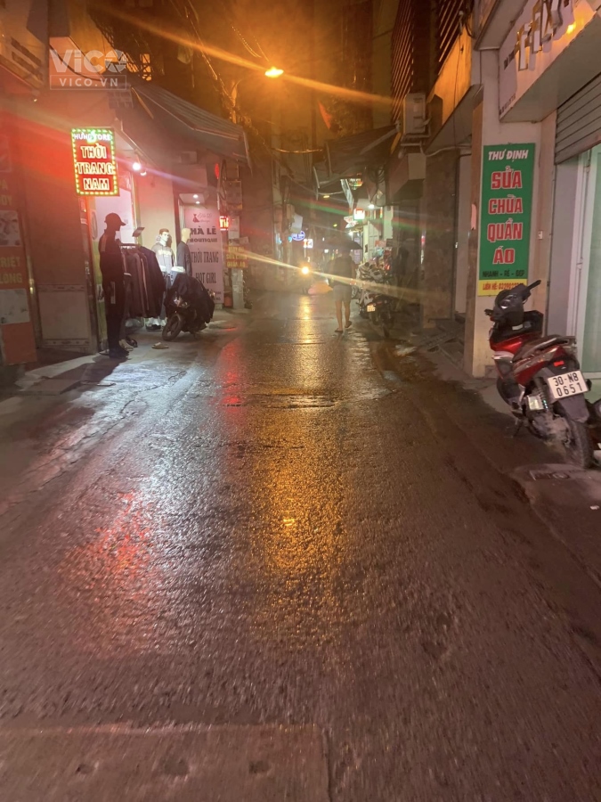 Bán nhà Mễ Trì 35m2 x 5 tầng nhỉnh 4 tỷ Ngõ thông Nhà mới Thiết kế hiện đại Đón chủ mới về