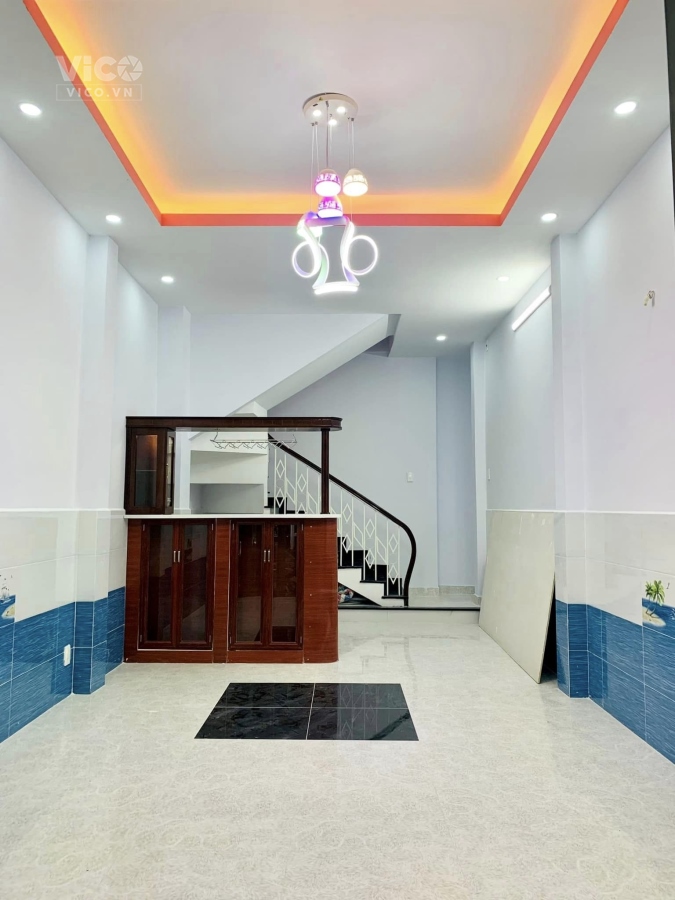 PHAN ĐÌNH PHÙNG HXH3 TẤMNỞ HẬUGIÁ MÙA QATAR 5.3 TỶVÁC VALY VÀO Ở NGAY