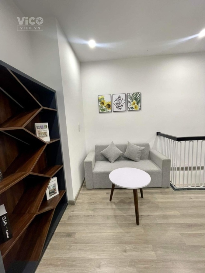 Siêu nét, siêu căng Nhà Trung tâm đà nẵng, đường trước mặt 5m, 2 mặt tiền, chỉ nhỉnh 2 tỷ . Lh