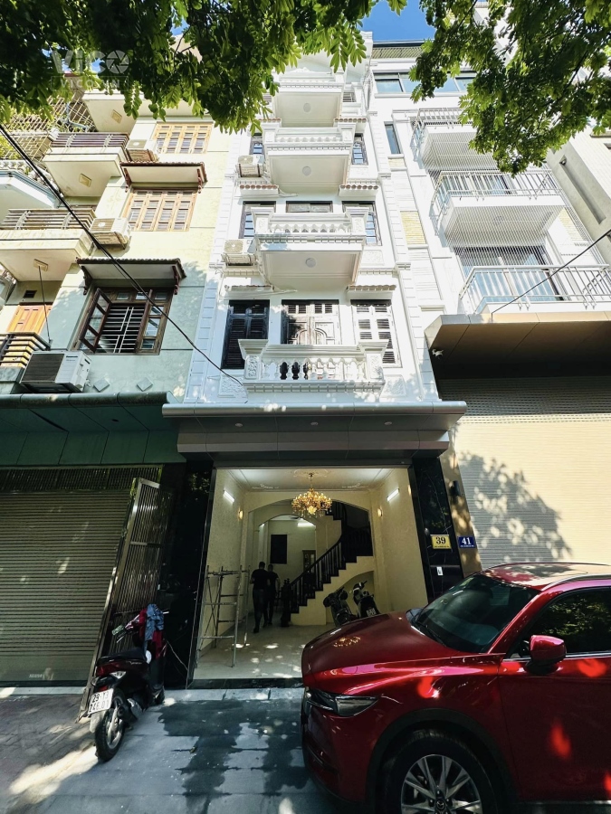 Cực phẩm kinh doanh Khuất Duy Tiến 60m x 5 tầng MT5m phân lô vỉa hè gara oto