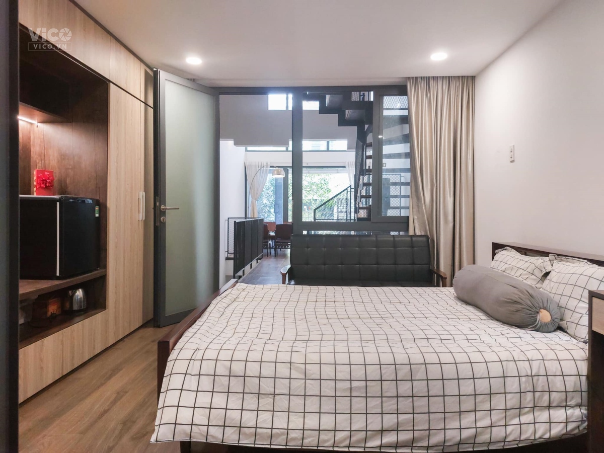Bán nhà đường Nguyễn Văn Khối hẻm xe hơi 6m nội thất cao cấp 80m2 5 lầu