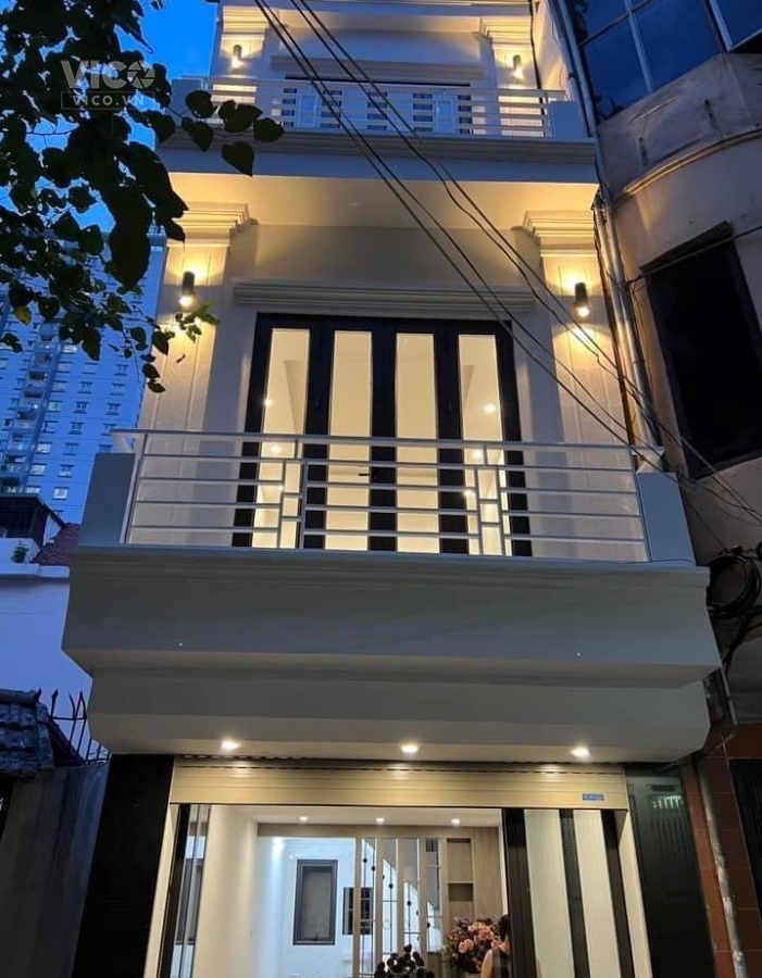 Bán Nhà Lạc Long Quân, Tân Bình 65m2 3 Tầng HXH Sát MT 4.6 Tỷ