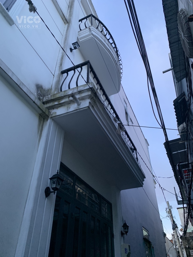 NGỘP SẮP THU HỒI GẦN CHỢ THIẾC 5x18.5M 2 CĂN 3 TẤM CHỈ 3 TỶ 4