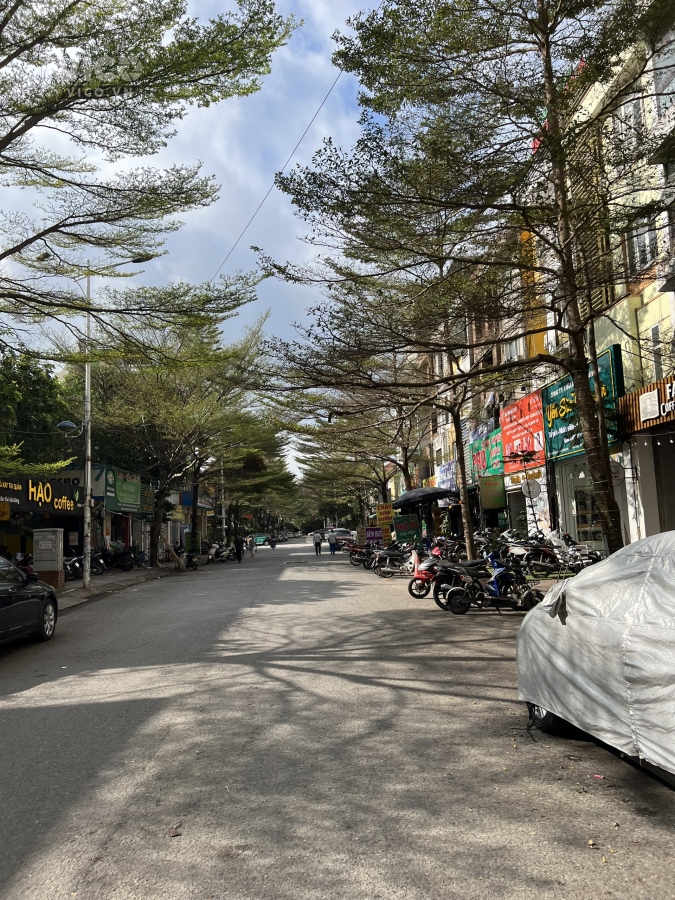 Bán LK Văn khê trục kinh doanh sầm uất 83m2, 5 tầng, 14 tỷ, Hà đông.