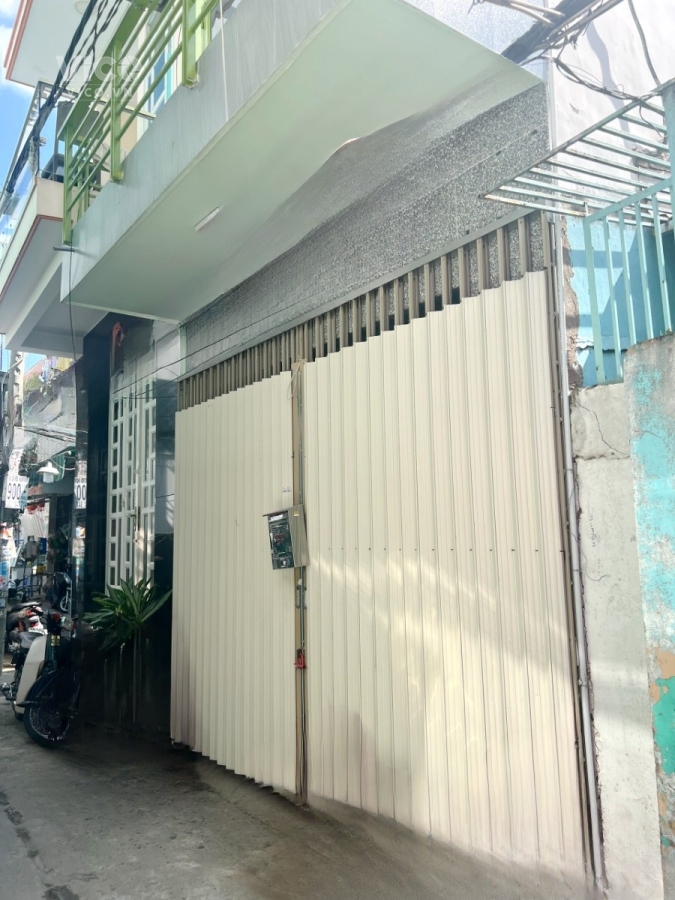 Nhà 2 tầng hẻm thông đường Dương Bá Trạc P1Q8 Giá 3.6 Tỷ