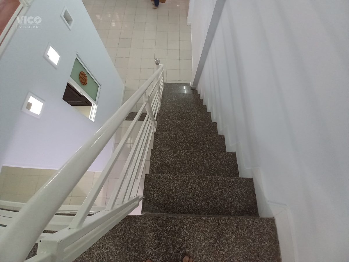 NHÀ MỚI ĐÓN TẾT HẺM TRƯỚC NHÀ 3.5M 30M RA ĐỖ THÚC TỊNH 100M RA QUANG TRUNG GẦN CÔNG VIÊN