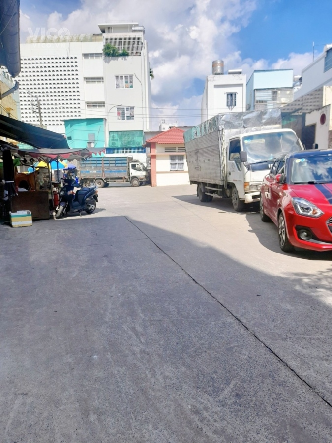 Bán nhà mới đường Hàn Hải Nguyên, hẻm xe tải tránh Quận 11 50m2 6.5 tỷ