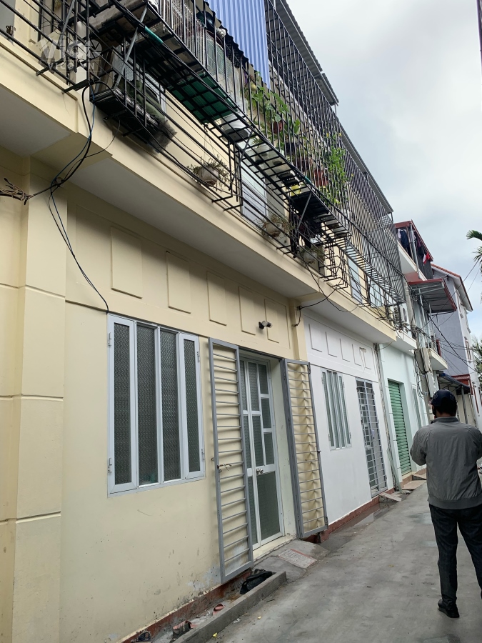 Nhà 2 tầng 40m2 Tiểu Trà , Hưng Đạo , Dương Kinh giá chỉ 920tr