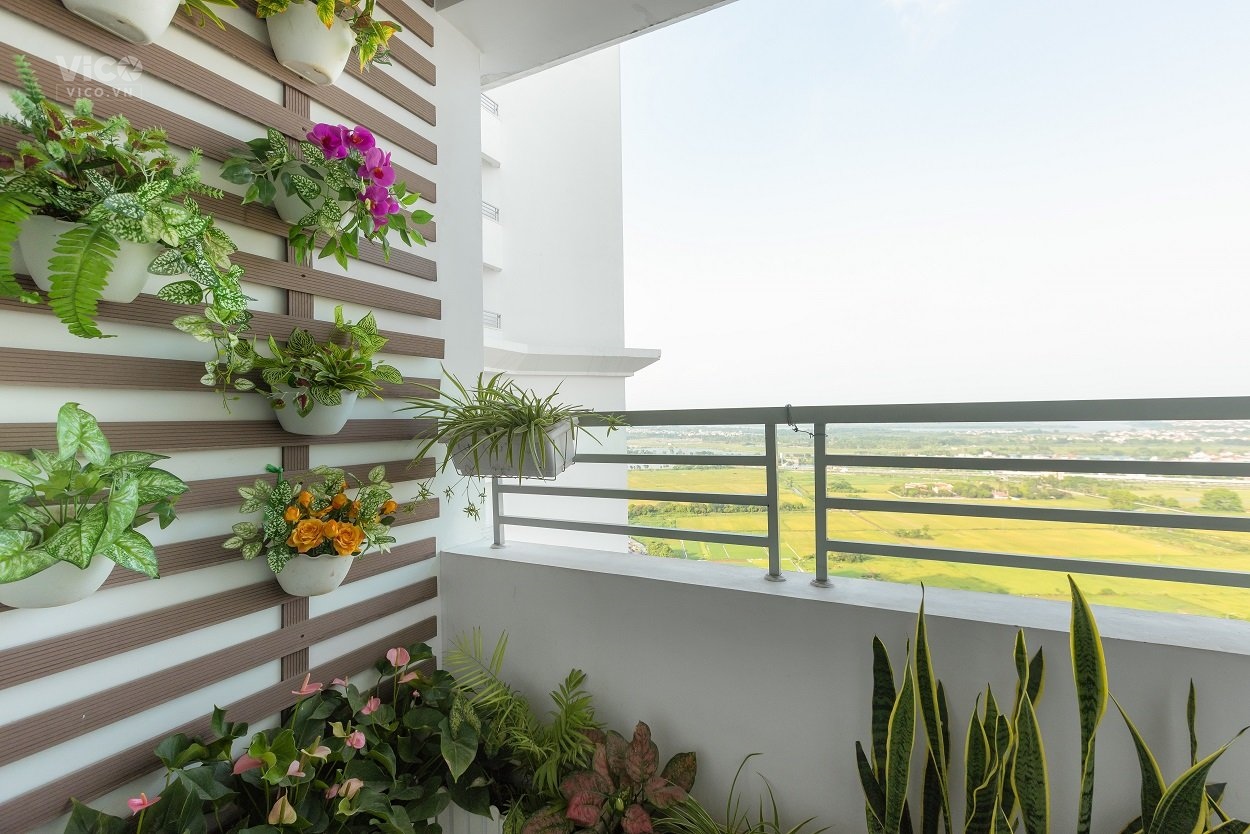 Thay vì tìm cây cầu nào đó, hãy tìm đến Em. Bán quỹ căn 2N 3N 4N đã làm sổ. Giá chỉ từ 2,4 tỷ.