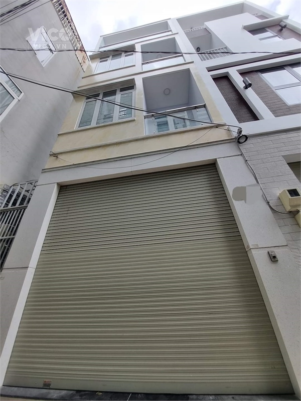 Nhà mới tinh ngang hơn 4m nhỉnh 5 tỷ full nội thất q7