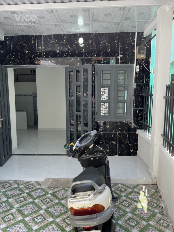 Bán nhà sát mặt tiền QL1A Thủ Đức. 51m2 SHR chỉ với 1.8 tỷ.