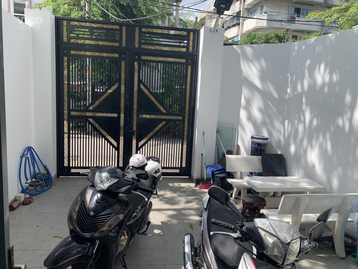 MẶT TIỀN TÂN PHÚ 4 LẦU Ở LIỀN 2 MẶT TIỀN THÔNG THOÁNG 99M2_NGANG 4.7M CỰC ĐẸP CHỈ 10 Tỷ...