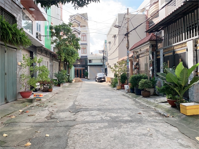 Bán nhà khu nội bộ 10m đường gò dầu P. tân quý , tân phú 4mx20m đúc 1 trệt 1 lửng 2 lầu ST giá 9ty2