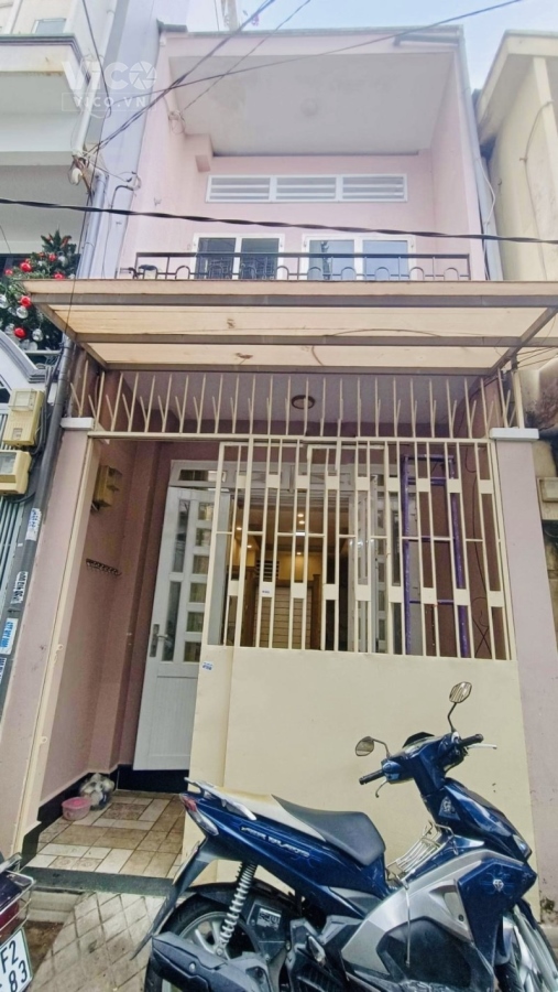 Bán nhà Trần Quốc Thảo Quận 3 Hẻm xe hơi kinh doanh 3 Căn ra Mặt tiền gần 40m2 chỉ 6 Tỷ 9 TL