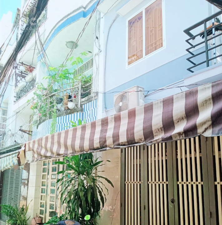 Nhà bán hẻm 184 đường Âu Dương lân, Phường 3, Quận 8