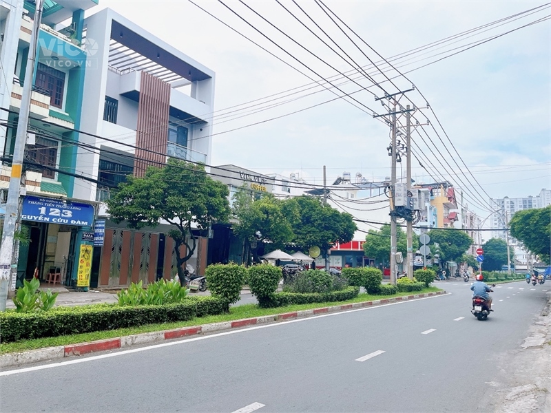 Bán Nhà Mặt Tiền Kinh Doanh Đường Nguyễn Cửu Đàm, Tân Sơn Nhì, Tân Phú. ( 4x18,5m)