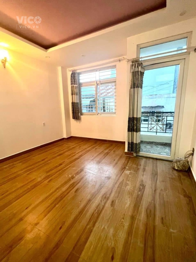 SIÊU PHẨM 3 LẦU SÂN THƯỢNG LÊ ĐỨC THỌ SÁT MẶT TIỀN4 PN 5WC 4m x 13.5m DTCN ĐỦ 53.5m2