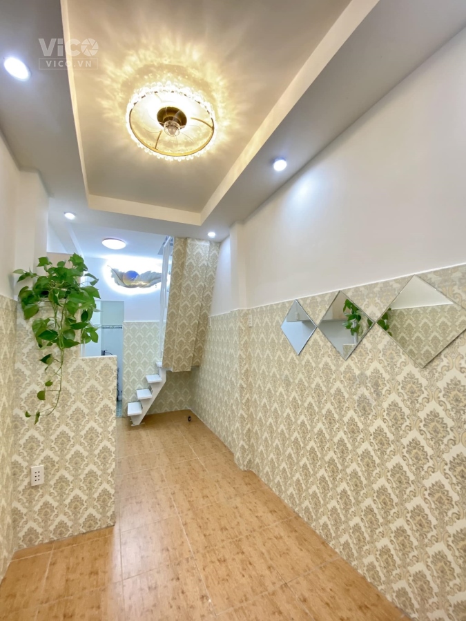 BÁN NHÀ CÁCH MẠNG THÁNG 8, 3 TẦNG BTCT 13M2 AN NINH CHỈ NHỈNH 1 TỶ