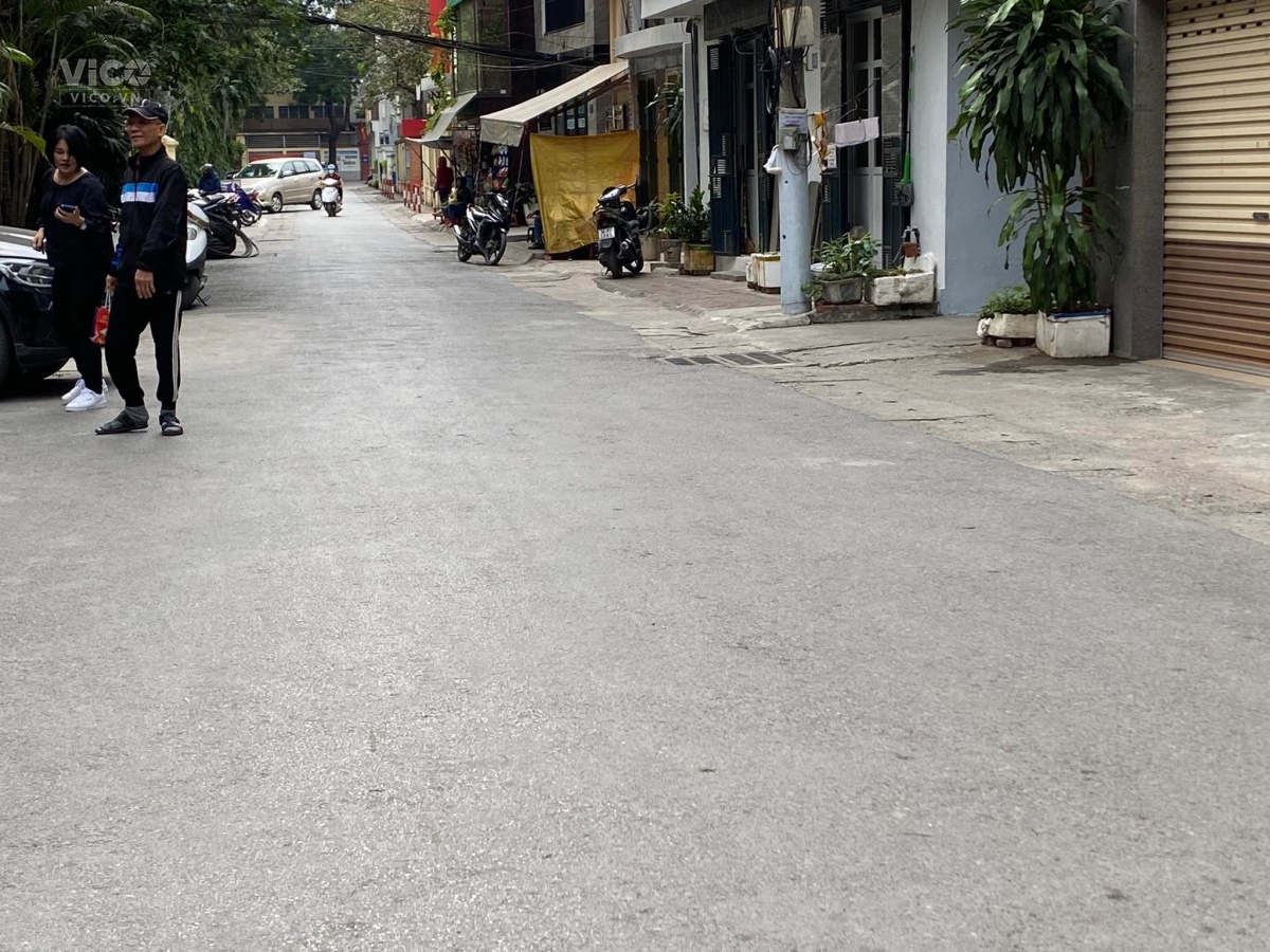 HOT BA ĐÌNH PHÂN LÔ QUẦN ĐỘI Ở SƯỚNG Ô TÔ TRÁNH 80M 64M NHỈNH 6TỶ