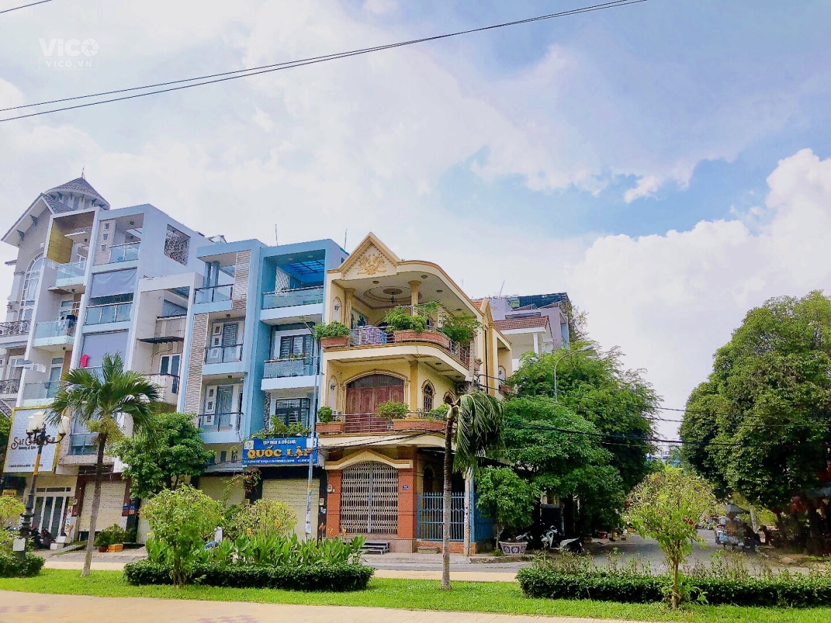 Bán nhà góc 3 mặt tiền đường Nguyễn Thế Truyện ,DT6.4x16m đúc 2 lầu giá 26 tỷ