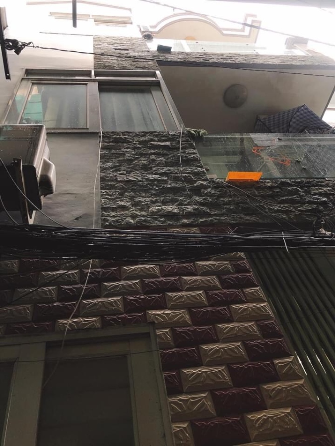 Bán nhà đường 20 thước, 31m2 chỉ 3 tỷ 980, nhà btct