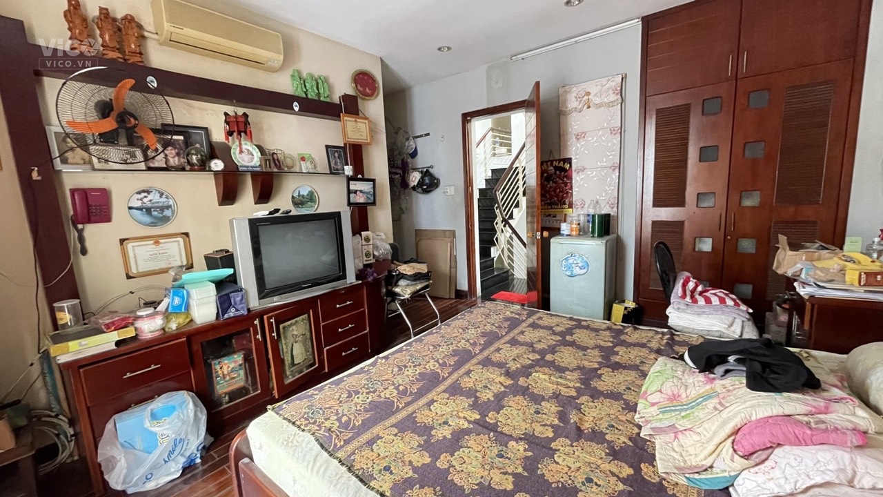 BÁN NHANH NHÀ TRẦN KHẤC CHÂN PHÚ NHUẬN 87M2 5TẦNG NGÀN 5,6 M6PN6WV CHỈ 8.X TỶ