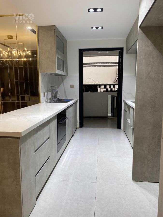 Bán căn hộ Toà Vimeco Nguyễn Chánh 160m2, 3 ngủ,2 vs. Giá hơn 5 tỷ có TL