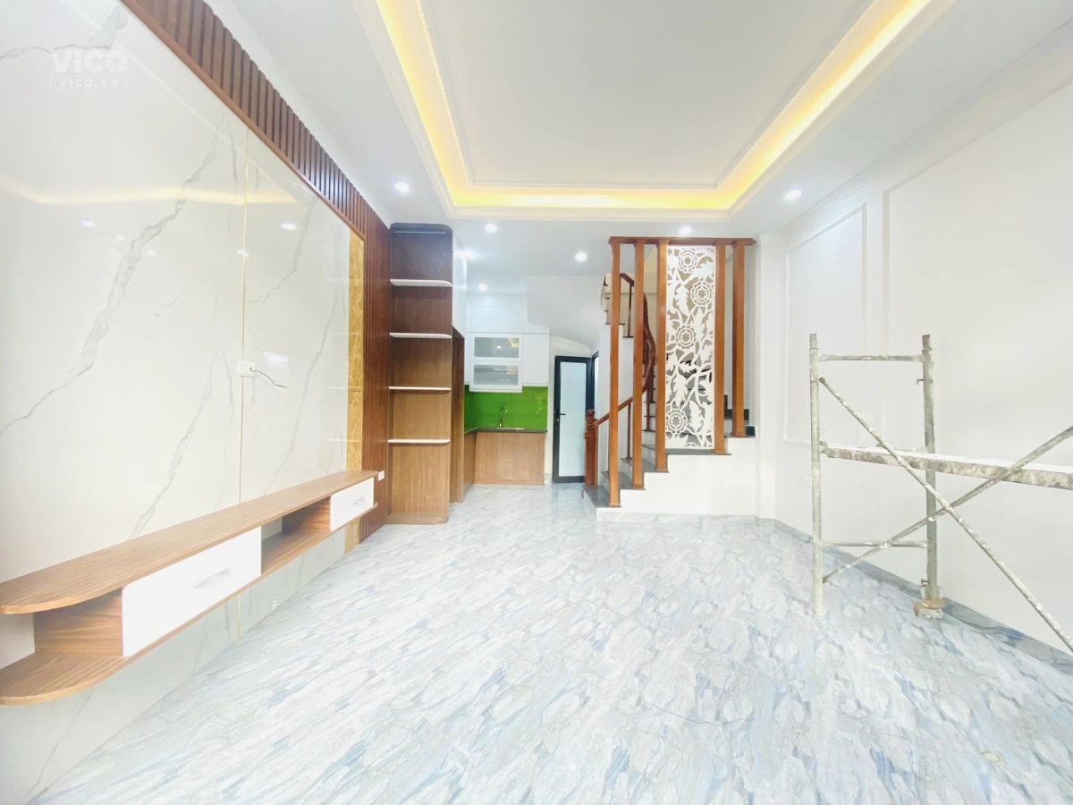 Nhà Mới Sát Mặt Tiền, Hoàng Việt Tân Bình 50m2 Giá 3.4 Tỷ