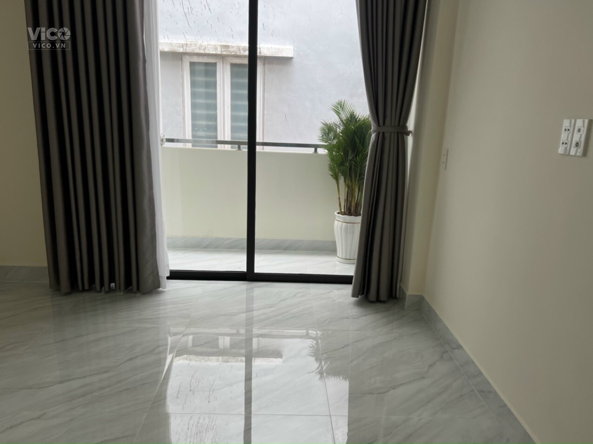 BÁN NHÀ HẺM đường Lê Lai, P.Bến Thành, Q.1