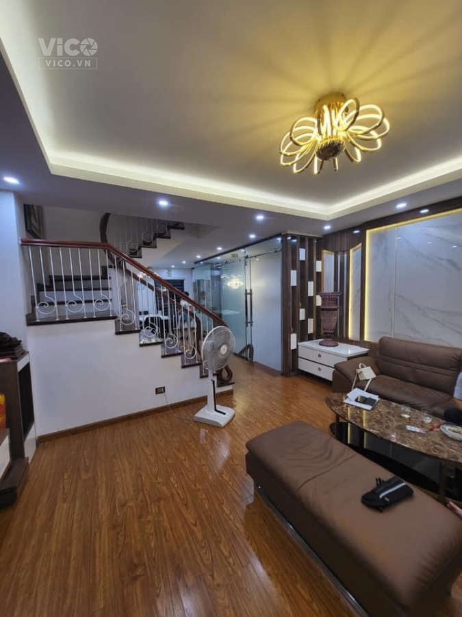 Bán Lacasta Văn phú, 80m2, 5m tiền, 2 mặt đường KD, chân chung cư sầm uất.