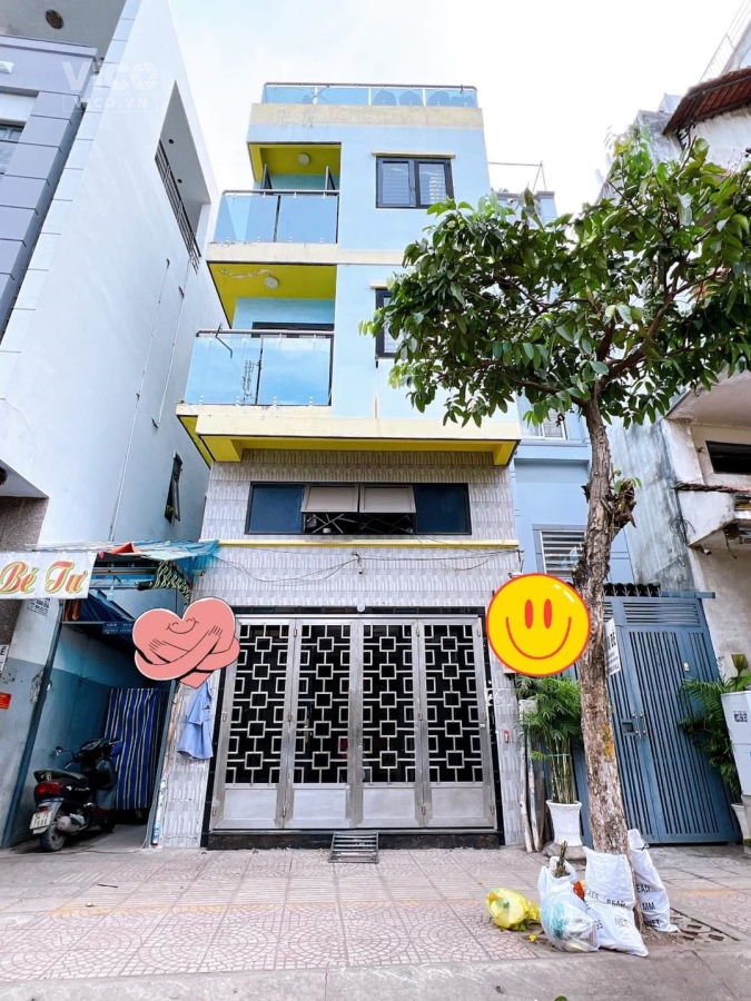 Bán nhà mặt tiền đường Khánh Hội giá chỉ 4 tỷ 150