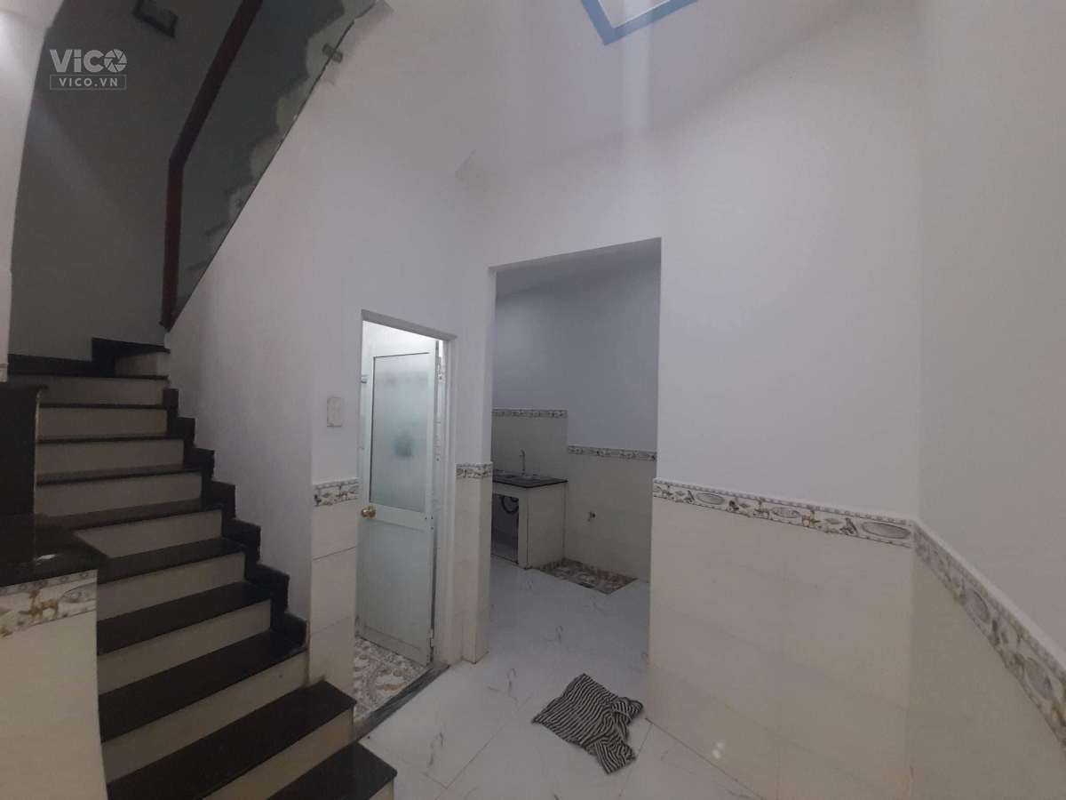 BánNhà Mặttiền đườngsố P7 Gòvấp trệt lầu 2PN 2WC 50m2 Giá 4tỷ7, NhàMới.
