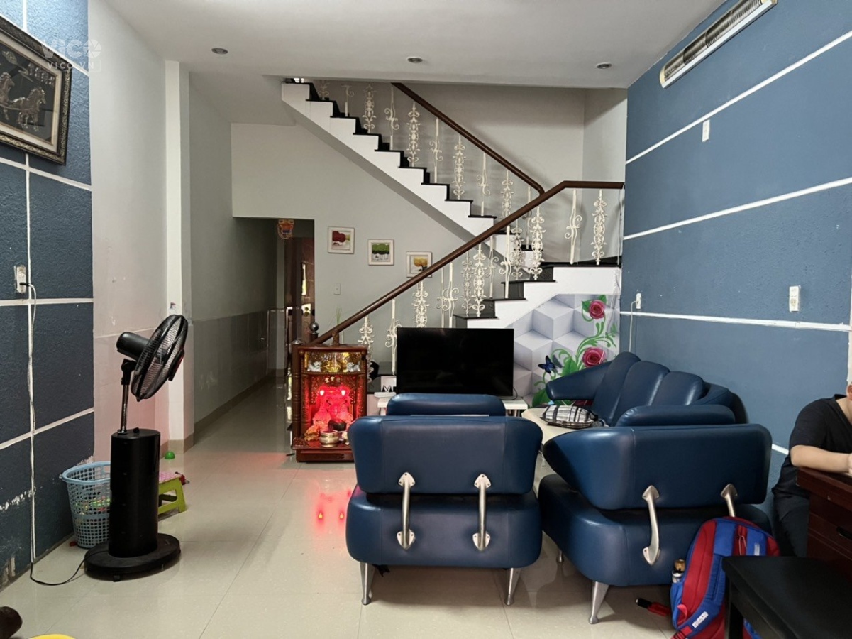 .Nhà Hoàng Diệu, Kiệt nhựa 4m, cách MT 30m, 112m2