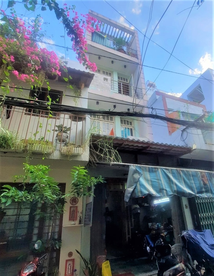 Bán nhà HXH đường Hòa Bình, 36m2 (3.4x10.5), 4 tầng BTCT, 5PN, nhỉnh 5 tỷ.