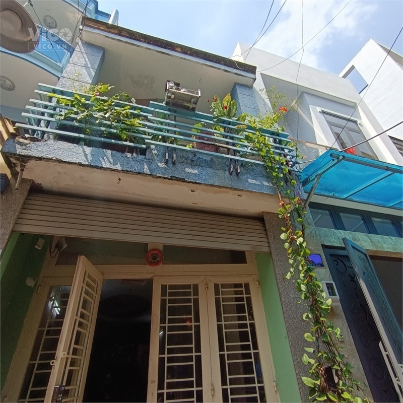 Bán nhà Hồng Lạc, P.10, Tân Bình Hẻm 5m, 55m2, 2 tầng, chỉ 4.9 tỷ.