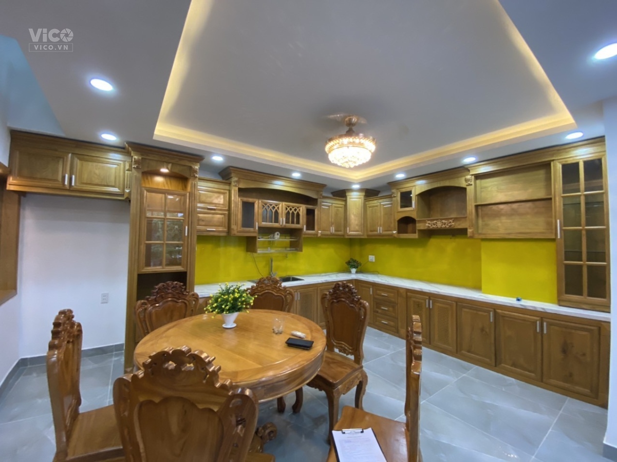 Giảm giá. Nhà đẹp Lê Văn Việt sát ngã tư Thủ Đức. 80m2 HXH còn 5.5 tỷ.