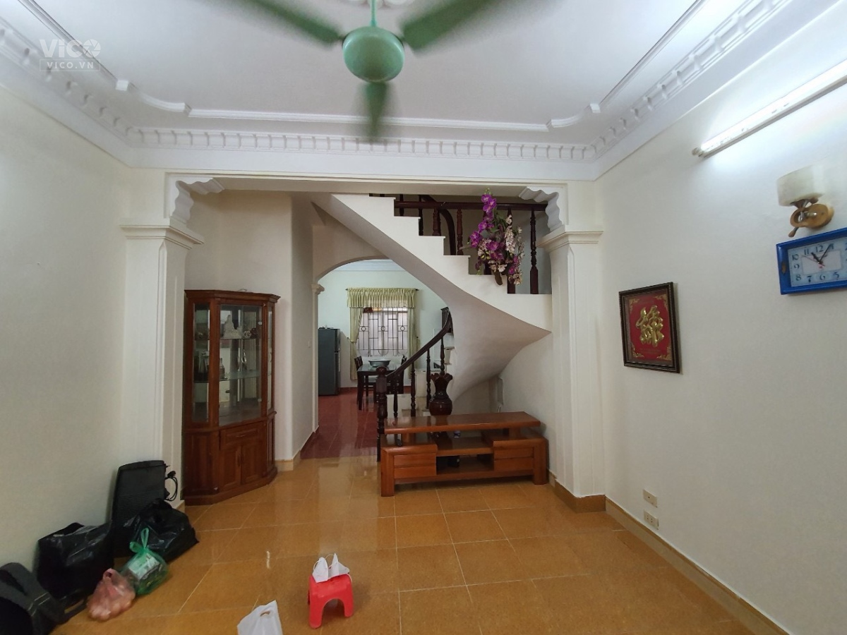 Cho thuê nhà nguyên căn tại Phố ĐỊNH CÔNG THƯỢNG 48m2, nhà 3.5 tầng đẹp