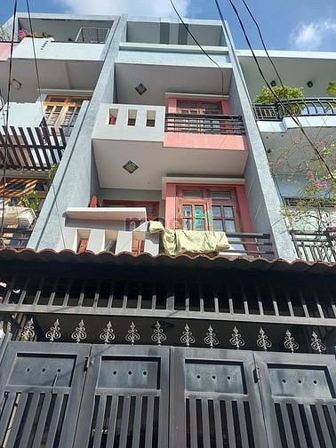 Mặt phố Phùng Hưng Quận 5 105m2 2 tầng 8 tỷ