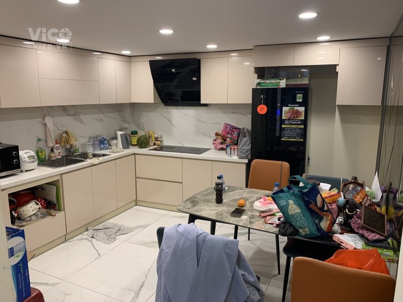 BÁN NHÀ TÂN BÌNH HXH 40M2 3 TẦNG 3 PHÒNG NGỦ FULL NỘI THẤT LÊ VĂN SỸ 5 TỶ.