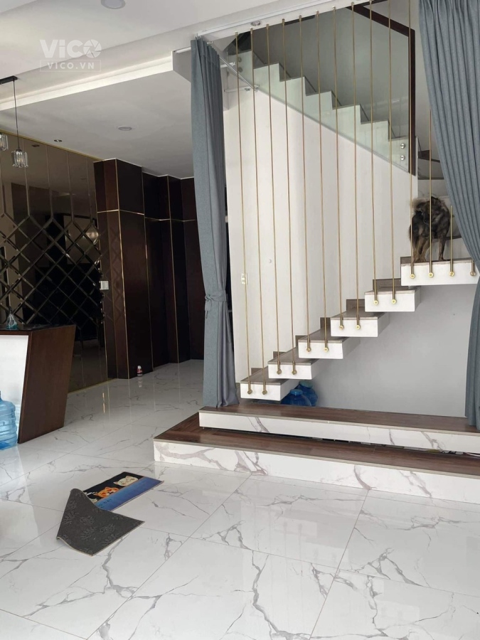 BÁN NHANH VILLA LÊ QUANG ĐỊNH BÌNH THẠNH6TẦNG BTCT HẦM THANG MÁYNGANG 6M TẬNG FULL NỘI THẤT