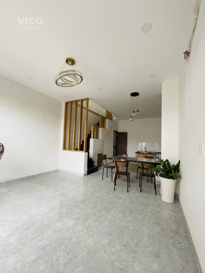 Bán nhà BTCT 4.95 tỷ HOÀNG VĂN THỤ PHÚ NHUẬN 4m x 12m/
