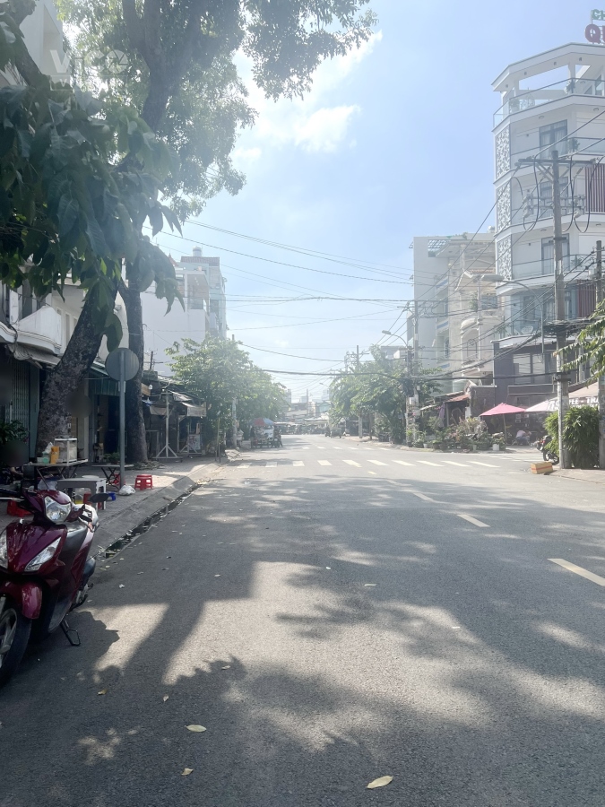 Nhà 2 tầng mặt tiền Nguyễn Quyền P11Q8 Giá 6.5 Tỷ