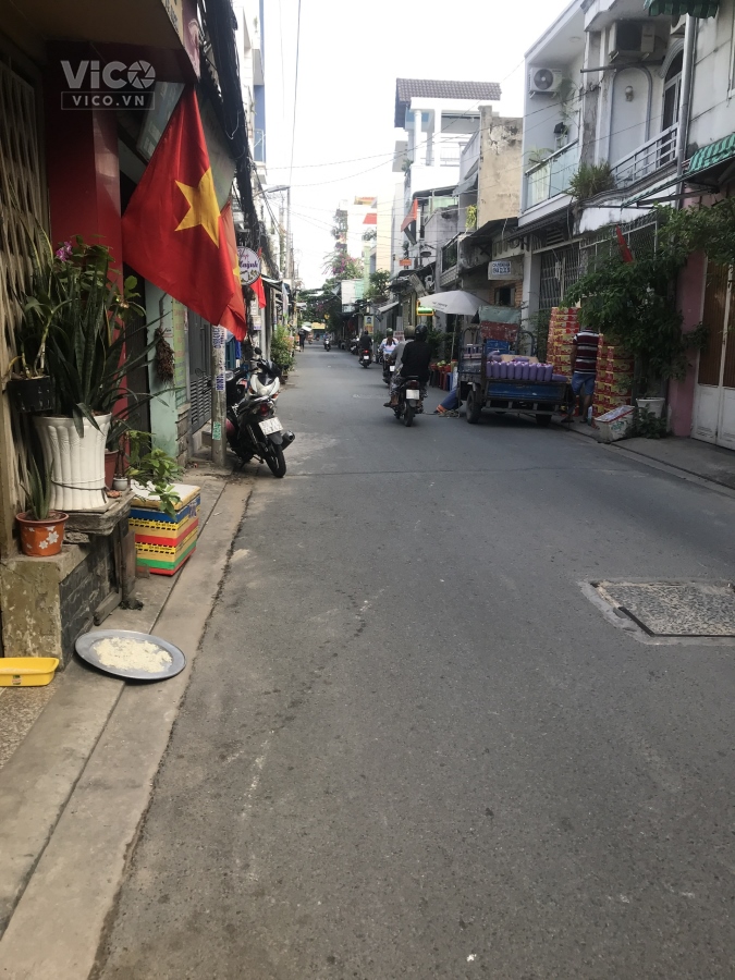 Nhà bán hẻm 6m diện tích 4 x10m, Đường số 12 Bình Hưng Hòa Bình Tân.