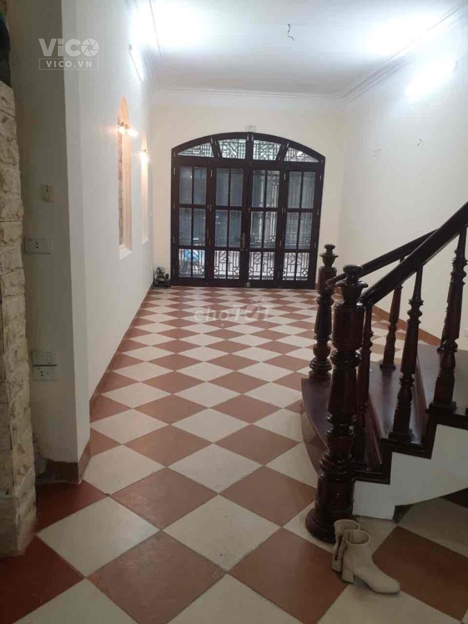 Cần cho thuê nhà 2 mặt tiền phố Nguyễn Cảnh Dị, Hoàng Mai, Hà Nội