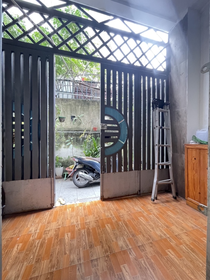 Bán Nhà Mới 3 Tầng BTCT Gần Mặt Tiền Đường Tân Thới Hiệp 13 Quận 12, 120M2, Chỉ 3 Tỷ 770