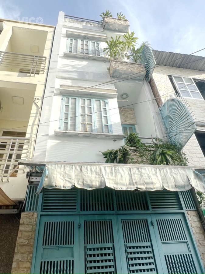 Nhà 3 tầng ô tô đậu trước cửa Tám Danh P4Q8. Giá 3,75 tỷ TL