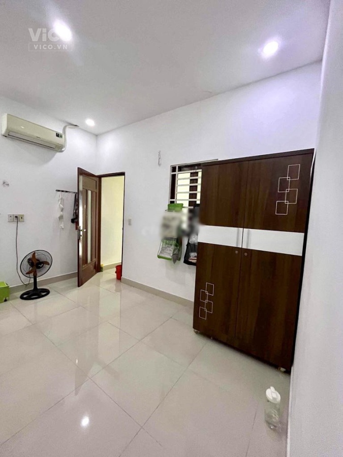 Nhà mới xây Hẻm 154 Âu Dương Lân P2Q8 Giá 4 Tỷ TL