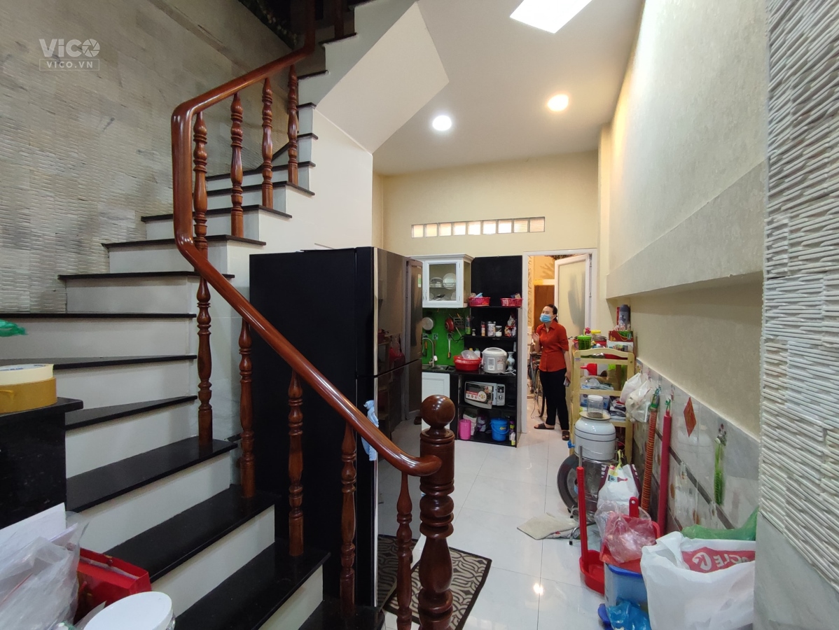 NHÀ LÊ VĂN SỸ, NGAY CHỢ TRẦN HỮU TRANG, ĐẸP NHƯ MỚI, 44M2, NHỈNH 6 TỶ