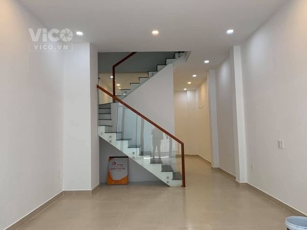 4x13, NHỈNH 5TY QUẬN 10 6PN SÂN THƯỢNG GẦN MẶT TIỀN