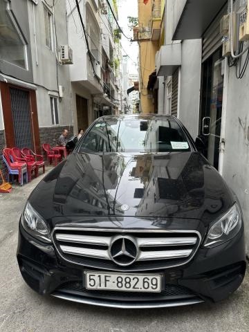 Xe giám đốc nhà dùng kỹ, nội thất da đen tuyền